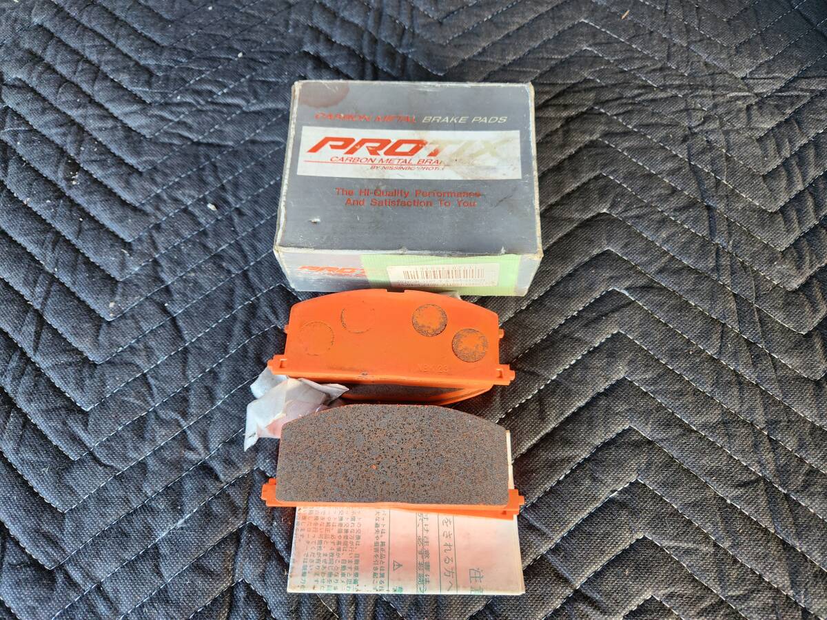 AW11 ブレーキパッド カーボンメタル EP82ターボ、AE82、82、101拍卖