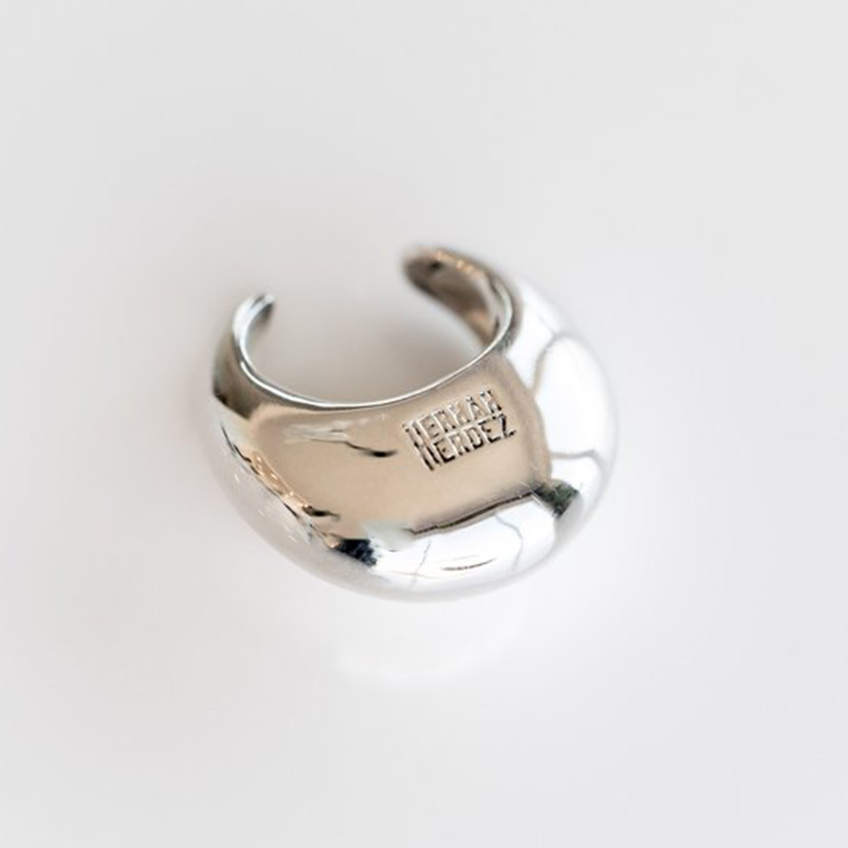 HERNAN HERDEZ Puffy Ear Cuff/Sterling Silver / エルナンエルデス シルバー イヤーカフ拍卖