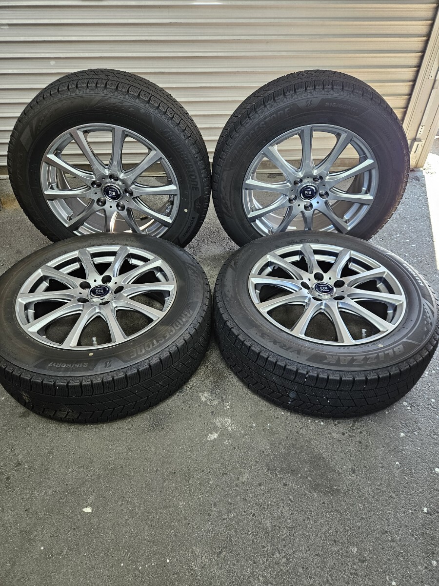 23年製 バリ山 スタッドレスタイヤ 215/60R17 96Qブリヂストン VRX3 アルミホイールセット PCD114.3/5H/+53 4本セット拍卖