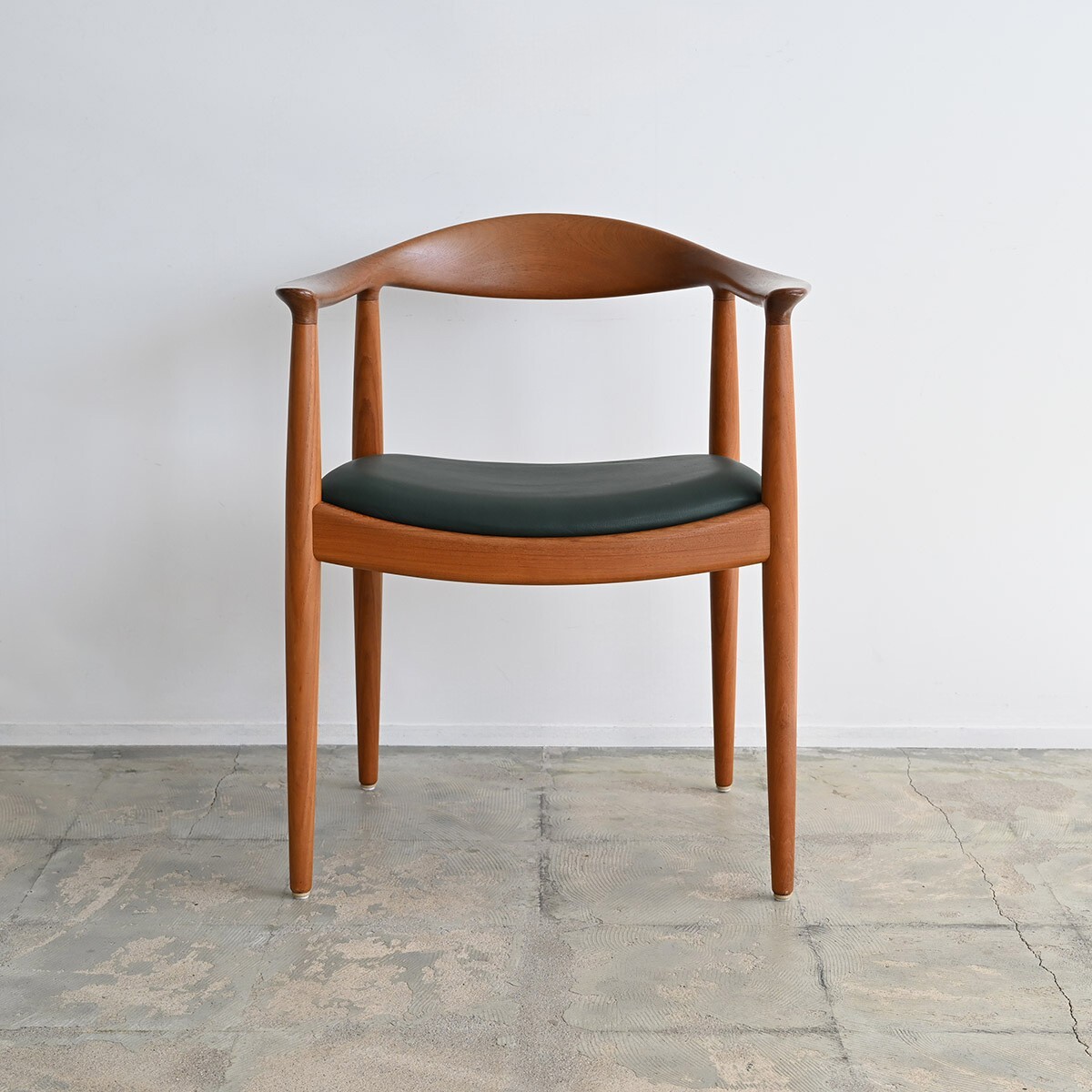 【ハンス・ J・ウェグナー】正規品 ザ・チェア ヨハネス・ハンセン アームチェア 一人掛 Hans.J.Wegner THE CHAIR デンマーク製 B拍卖
