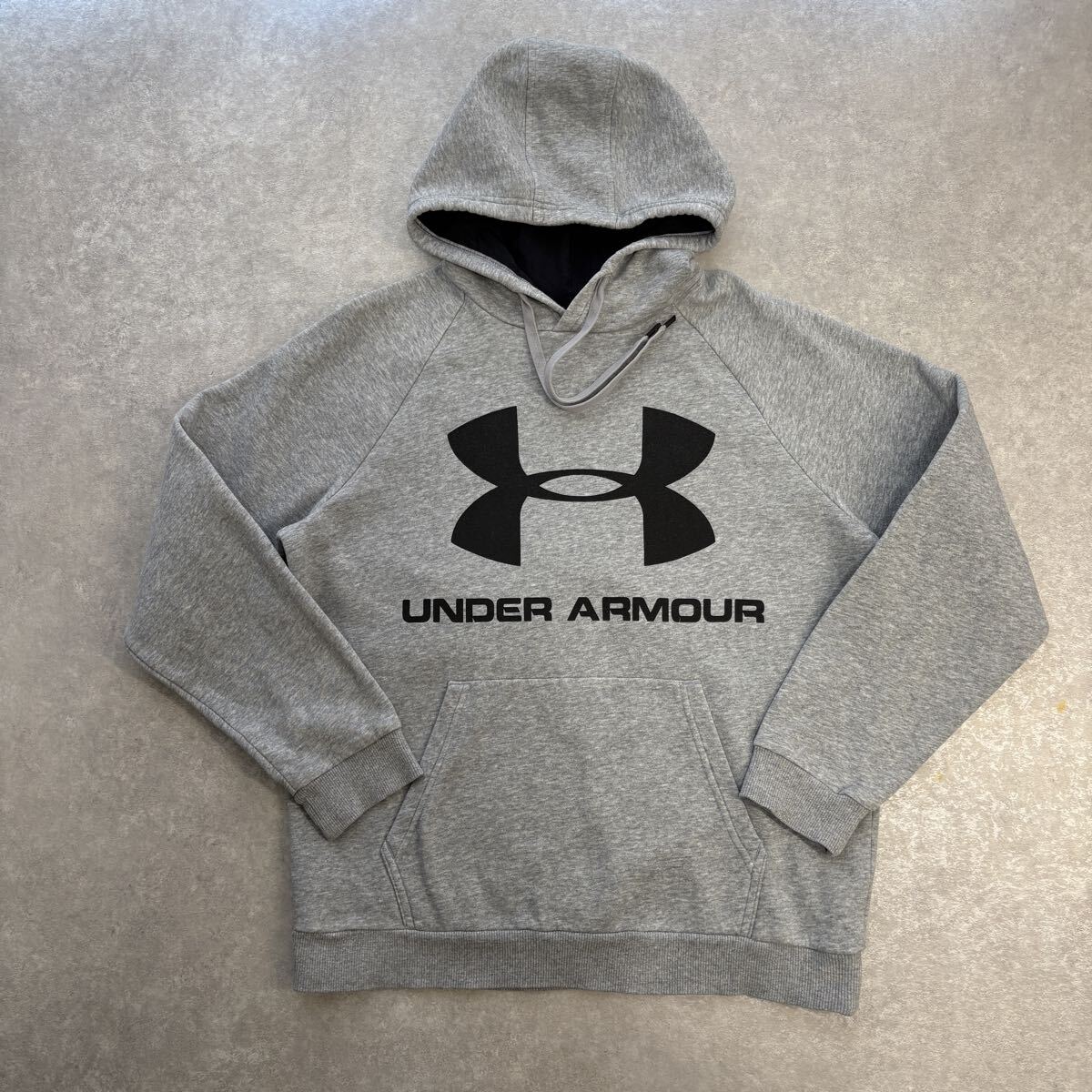 アンダーアーマー UNDER ARMOUR プルオーバー 裏起毛 パーカー フーディー グレー LGサイズ拍卖