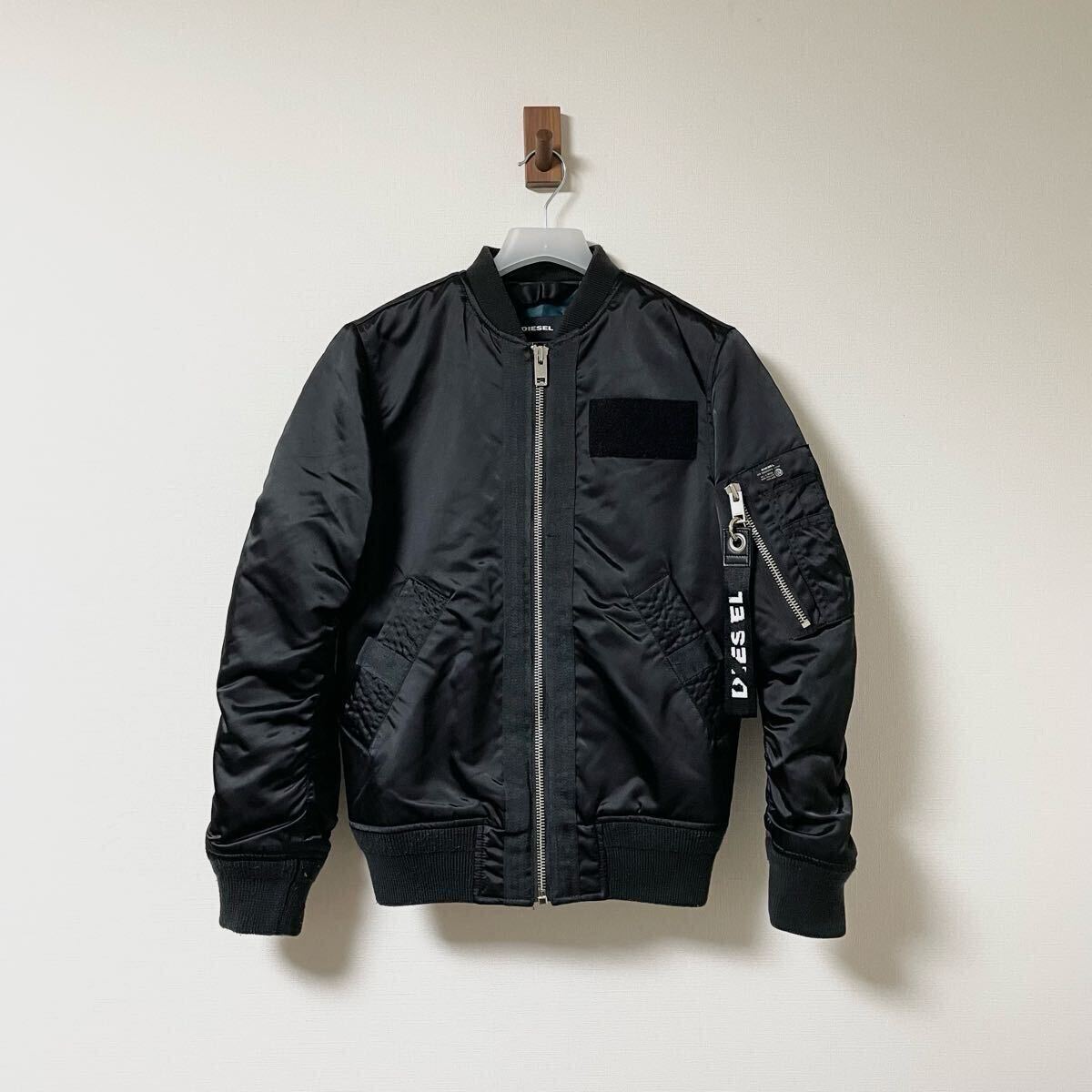 DIESEL MA-1 ボンバージャケット ナイロン ロゴ フライトジャケット ブラック 黒拍卖