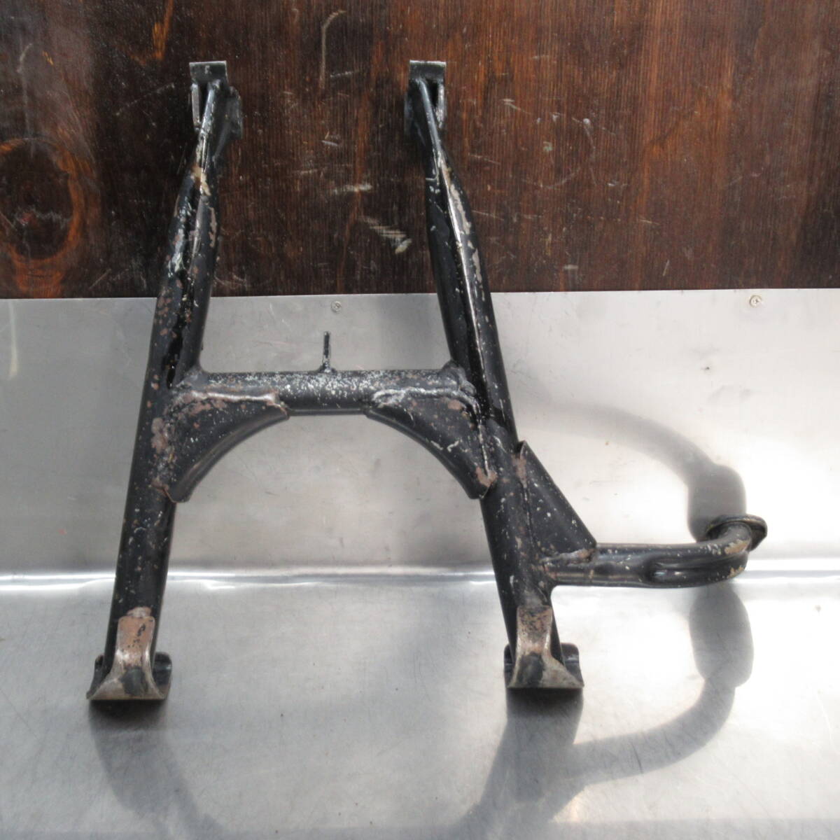 カワサキ Z1000J Z1100R Z1100GP 純正 センタースタンド メインスタンド 当時物【100】USA-P-586拍卖