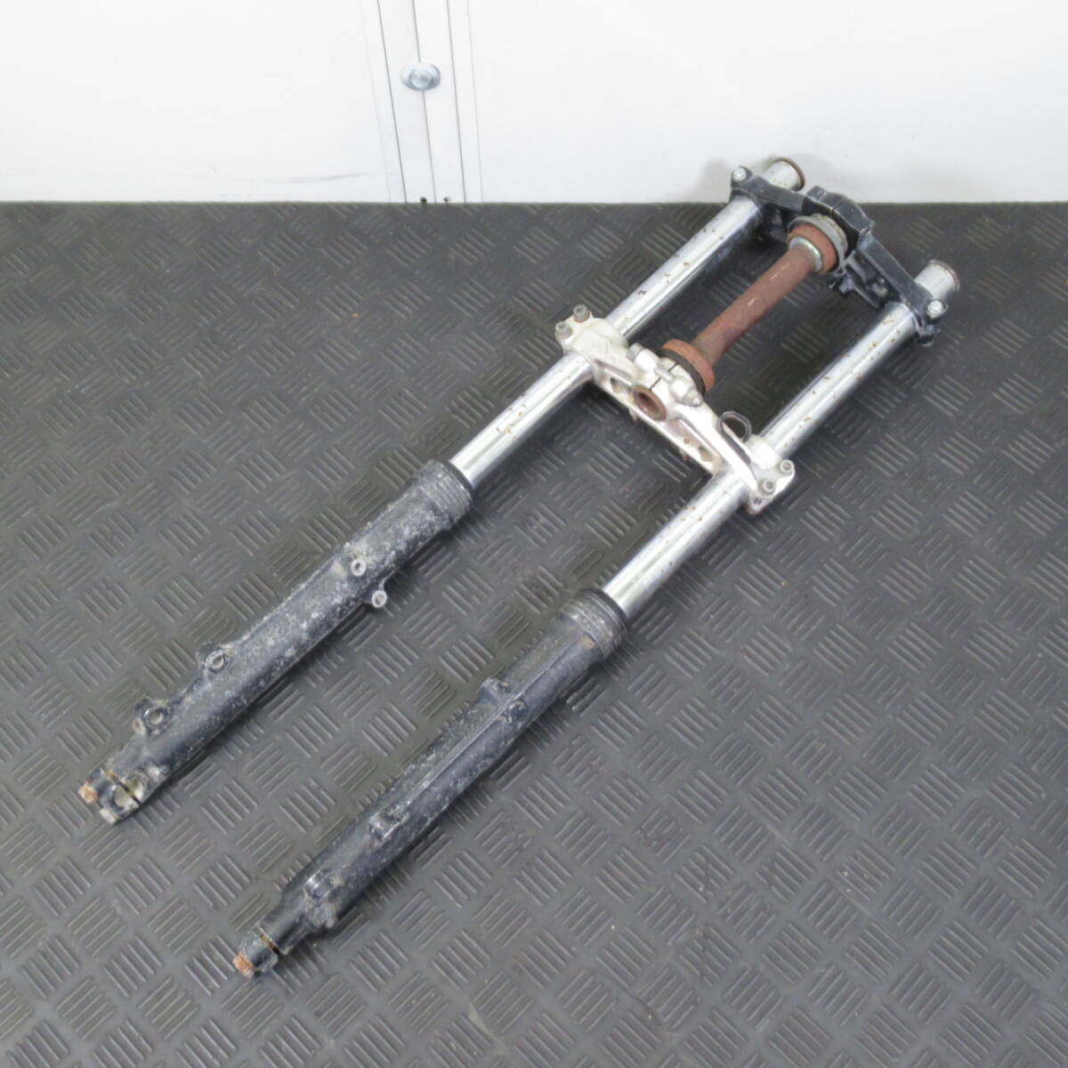 ホンダ CBX1000 CB1 SC03 純正 フロントフォーク φ35 ステム トップブリッジ 三つ又レストアベース 当時物【160】TMI-D-054拍卖