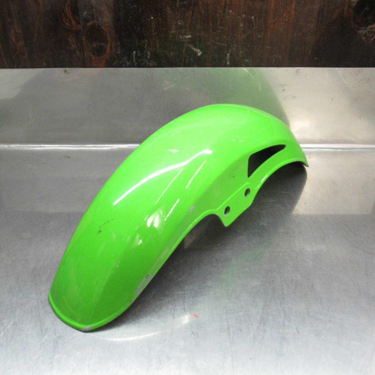 カワサキ GPZ550 GPZ400F 純正 フロントフェンダー 当時物【140】USA-P-644拍卖