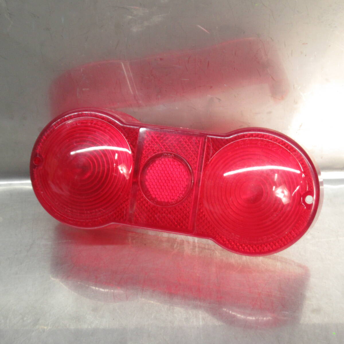 スズキ GT380 GT550 GT750 CGC製 純正タイプ テールレンズ 2灯 当時物【060】USA-P-685拍卖