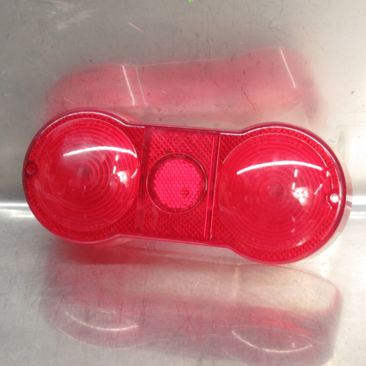 スズキ GT380 GT550 GT750 CGC製 純正タイプ テールレンズ 2灯 当時物【060】USA-P-686拍卖
