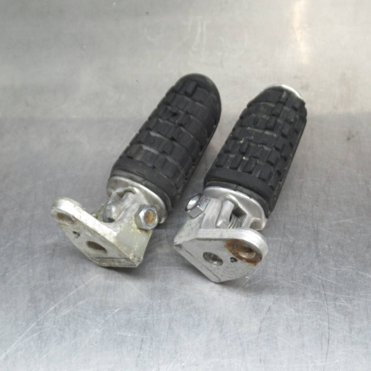 ホンダ CBX1000 CB1 SC03 SC06 純正 メインステップ 左右セット フロントステップ 当時物【060】TMI-D-136拍卖