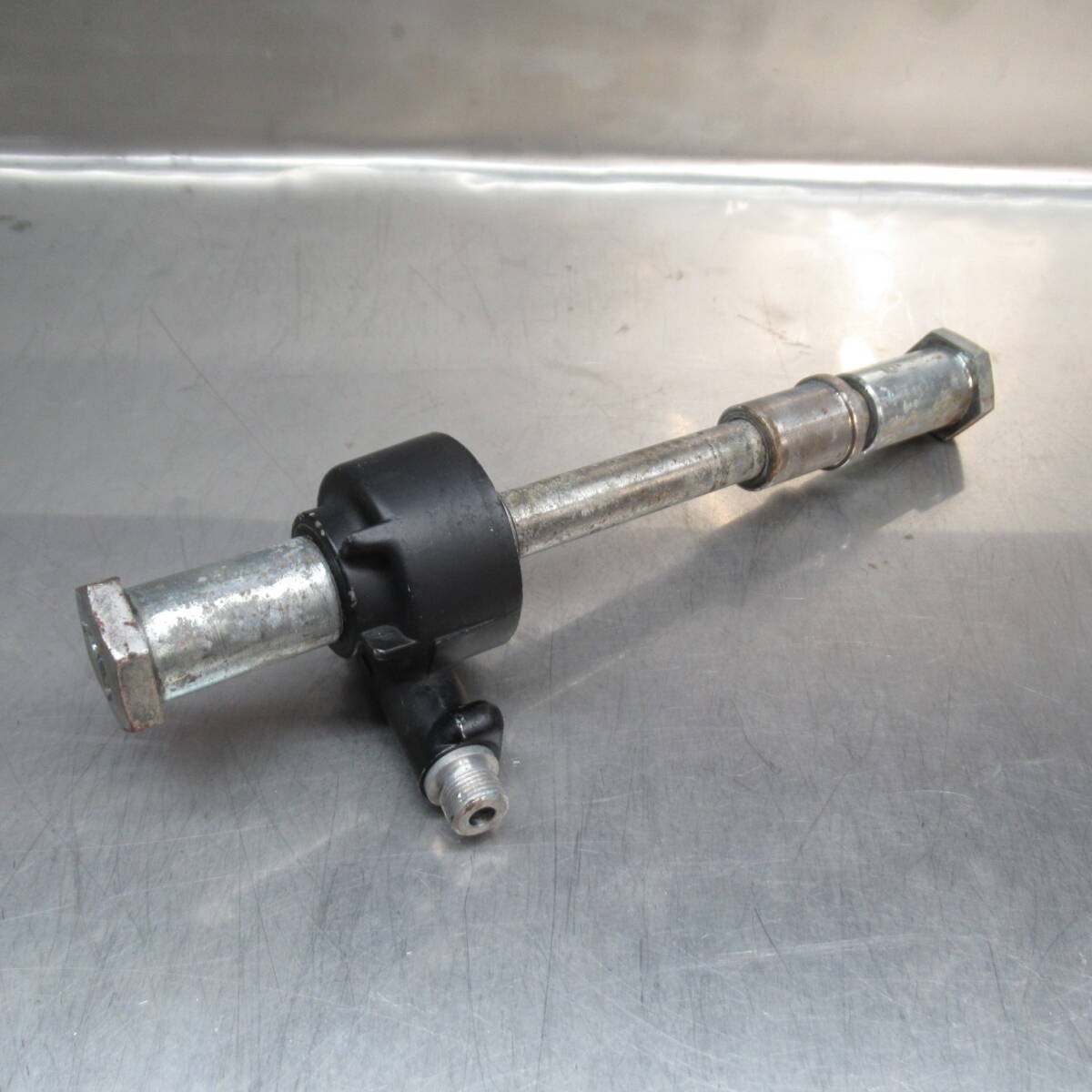 カワサキ Z750GP KZ750R 純正 フロントアクスルシャフト メーターギア 15mm 当時物【060】USA-O-097拍卖