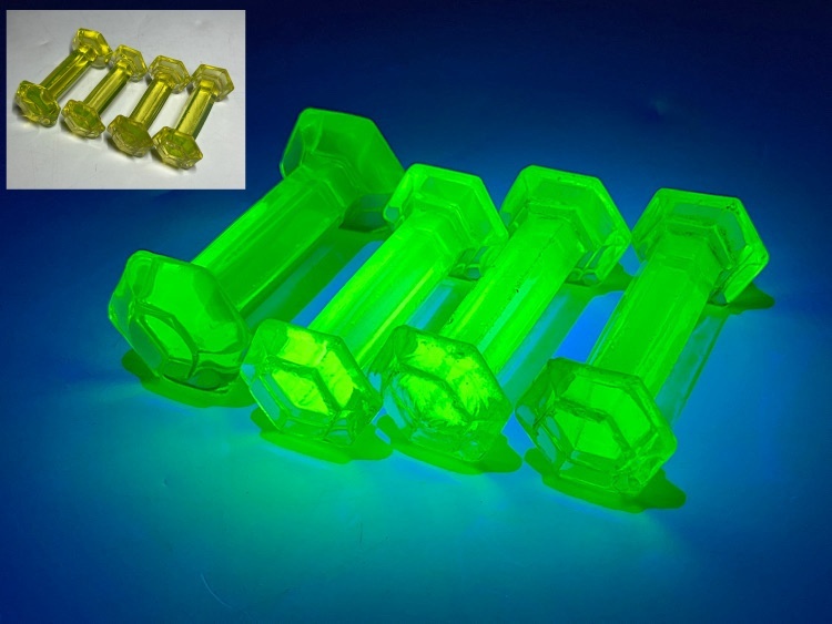 【瑞】ウランガラス 六角形 置物 4点拍卖