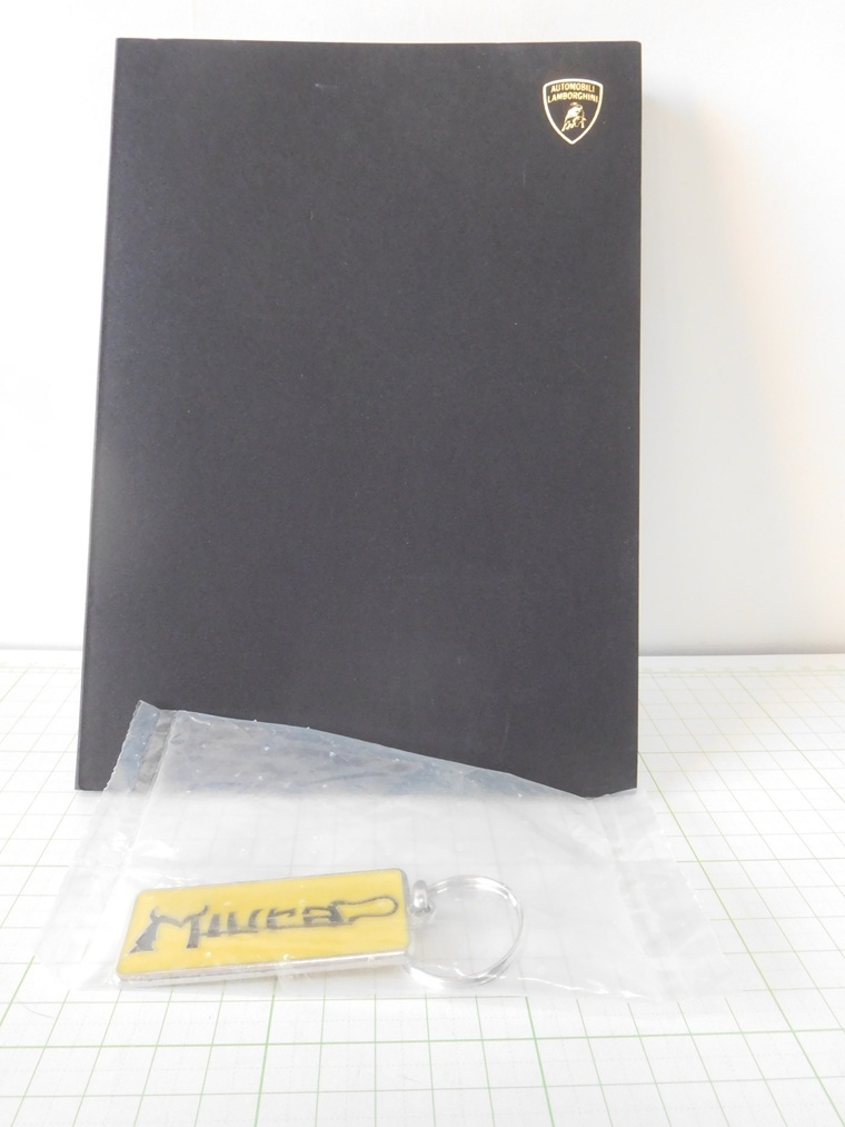 ◎ランボルギーニ ミウラ「 MIURA 」キーホルダー と ノート拍卖