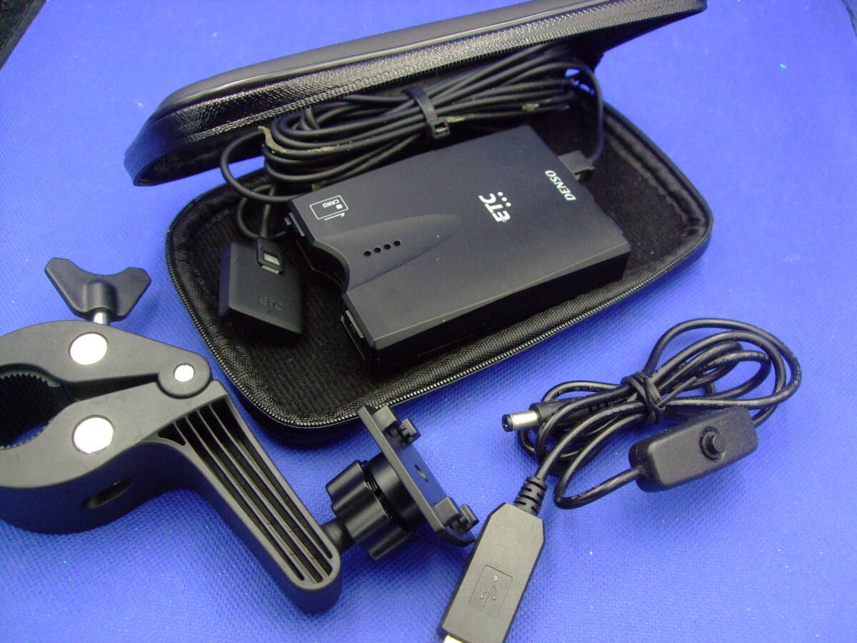 GプランUSBスイッチ付き配線2030年以降使用可能 ETC 軽登録(車バイク仕様時ゲート軽二表示モバイルバッテリー使用時スイッチ付き便利 拍卖