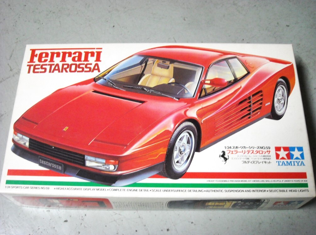 フェラーリ テスタロッサ 1/24*小鹿タミヤ拍卖