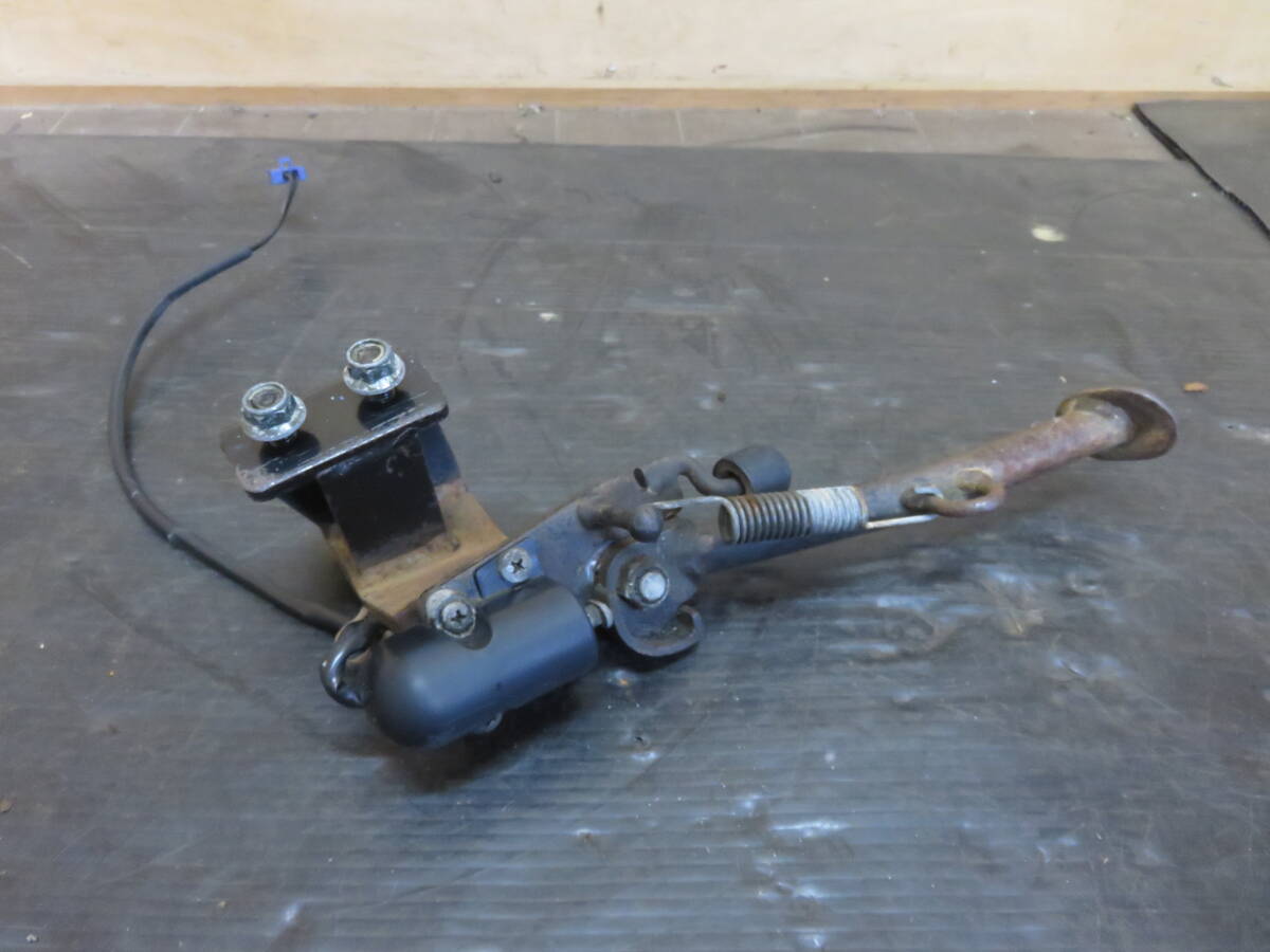 ジョグ SA08J取り外し 純正?サイドスタンド SA11JやSA16Jなどにも拍卖