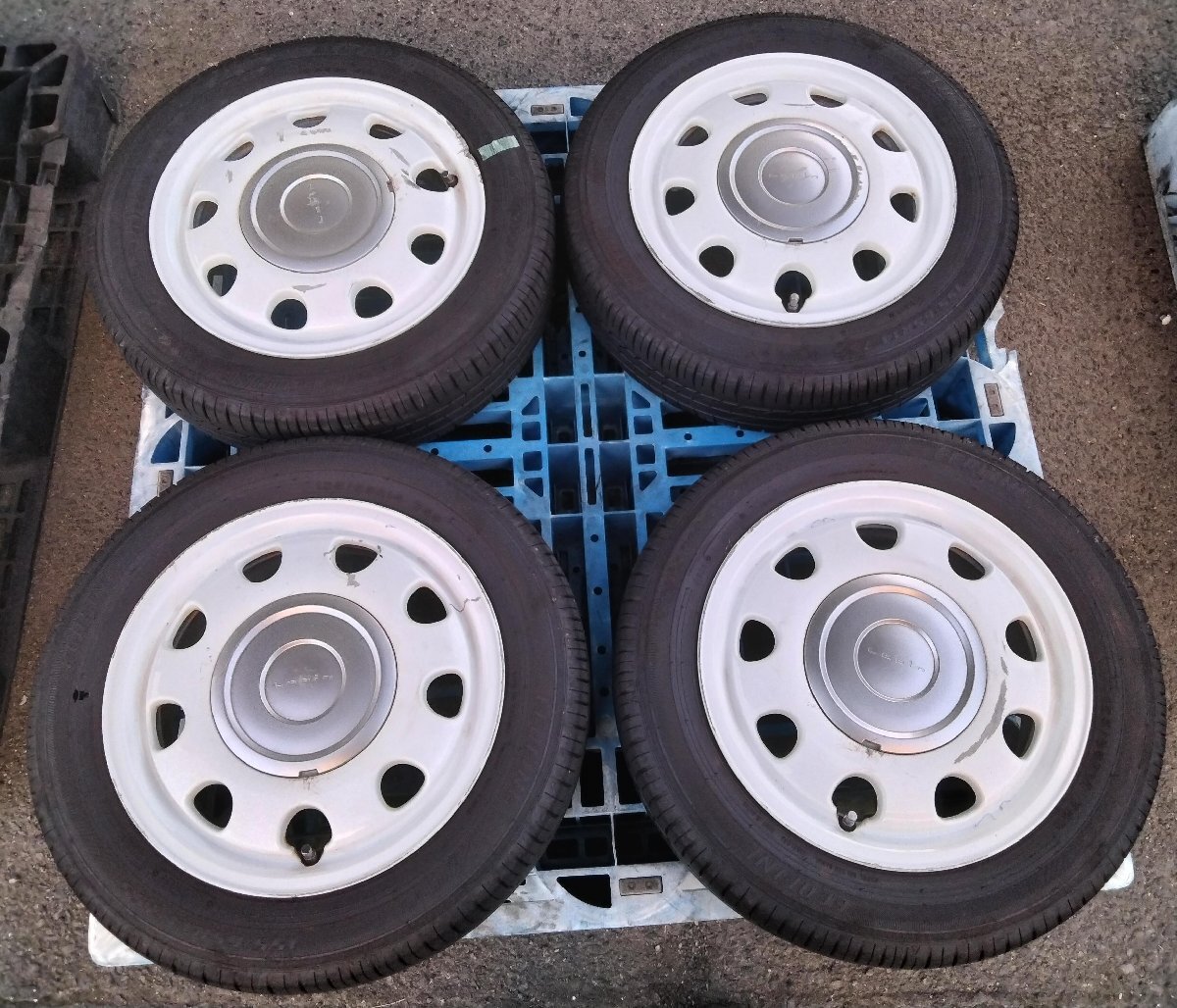 ENKEI ラパンショコラ 14インチ 4穴100 2024年 155/65R14 ECOFINE 4本セット拍卖