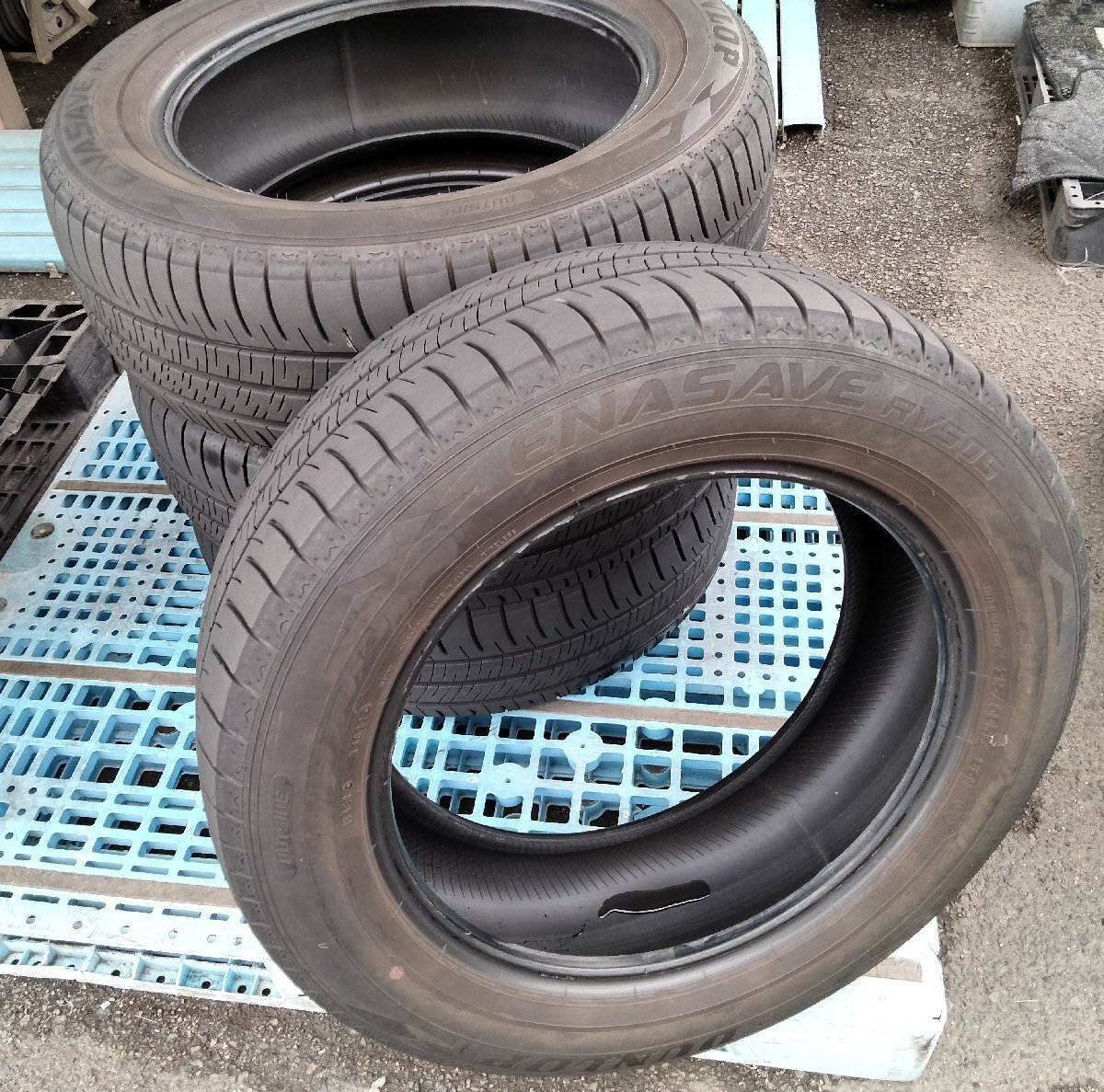 【1本難】 2022年 ダンロップ ENASAVE RV505 215/60R17 タイヤ 4本セット拍卖