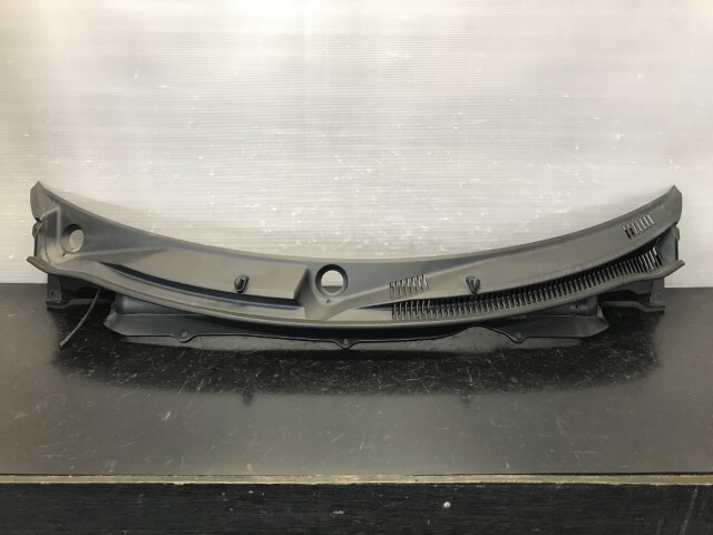 【TS】スイフト CBA-ZC32S カウルトップパネル 72330-71L01-5PK 【個人宅配送不可】拍卖