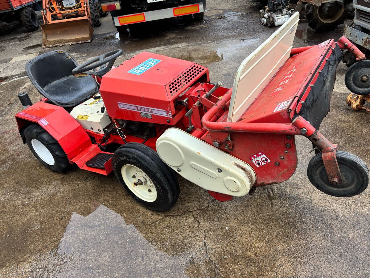 宮城県出品 共立草刈機(作業機)実働品 オーレックH75B 乗用草刈機 13馬力 ロータリーモア 動作確認 100キロ以内配送無料 拍卖