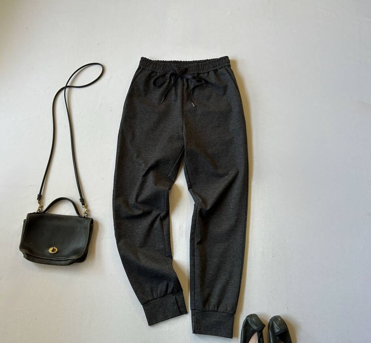 ユナイテッドアローズ A DAY IN THE LIFE 使えるパンツ☆UNITED ARROWS 拍卖