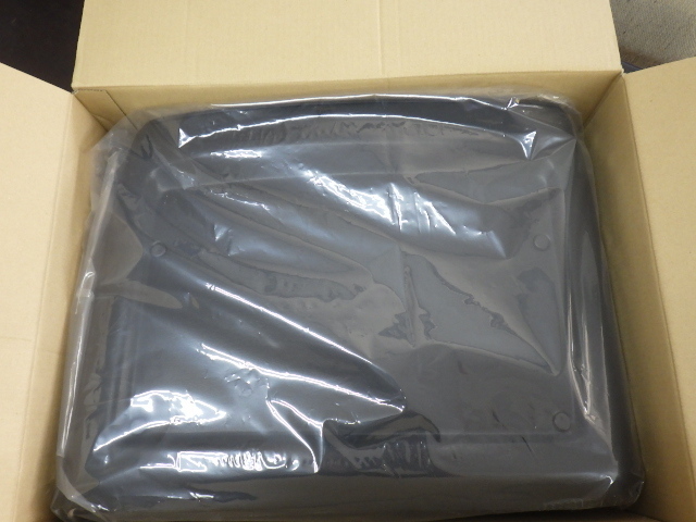 【新品未使用】AE86 レビン/トレノ後期 運転席側シートバックカバーボード 品番71705-12010-01拍卖