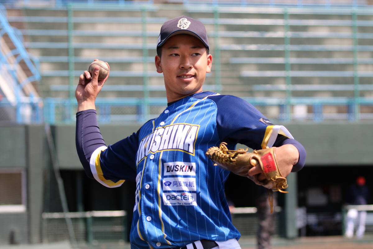 #8 石毛陽己【徳島インディゴソックス2025シーズン実使用&サイン入りユニフォーム(上のみ)】拍卖