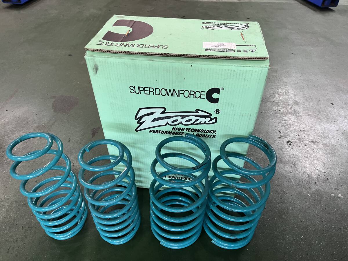 ♪♪ZOOM ズーム スーパーダウンフォースC 1台分セット ダウンサス bB NCP34 オープンデッキ♪♪拍卖