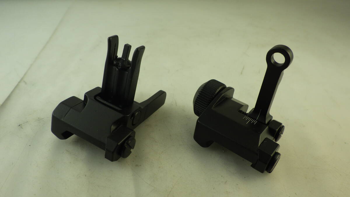 【新品】KAC300タイプ フリップアップアイアンサイトセット拍卖