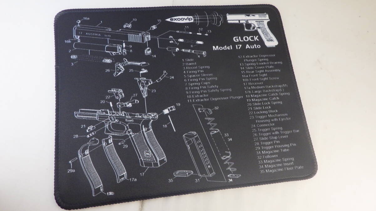 【新品】グロック17ピストル分解用マウスパッド 26x21cm拍卖