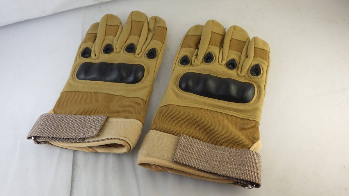 【新品】タクティカルグローブ DE M(17,5cm)拍卖