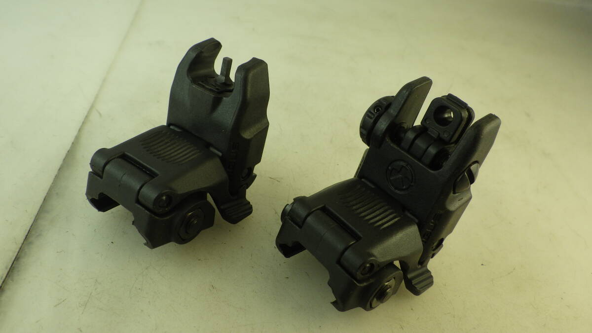 MAGPULタイプ フリップアップフロントサイト&リアサイト BK B拍卖