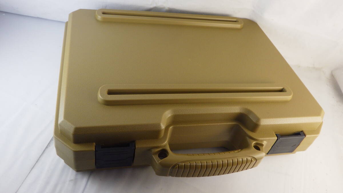 【新品】280mm×330mm×86mm ハードケース Green拍卖