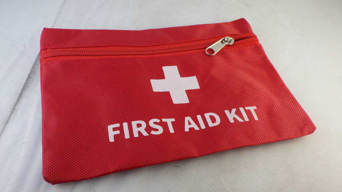 【新品】携行メディカルポーチ(ケースのみ)拍卖