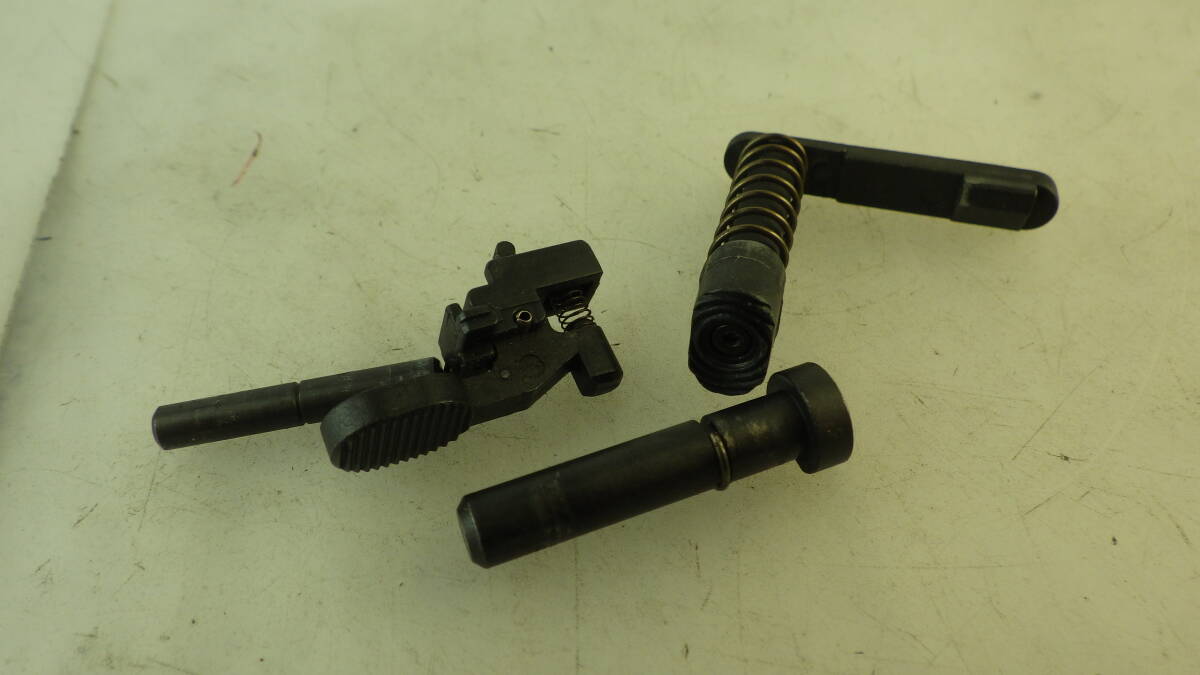 東京マルイ 次世代M4CQB-R ロックピン一式拍卖