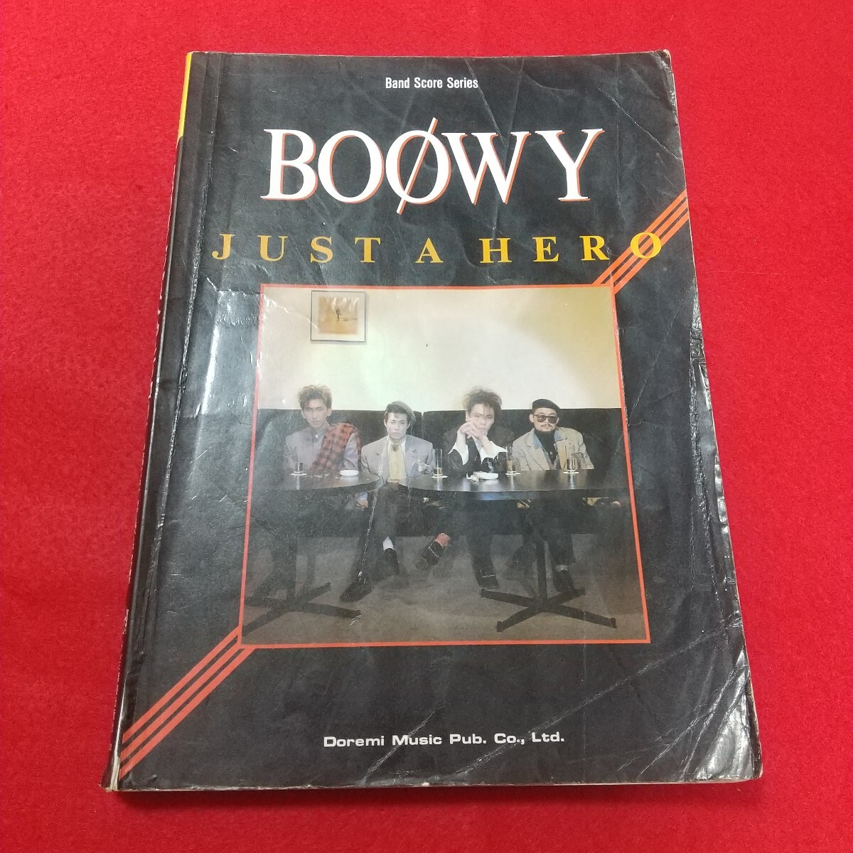 BOOWY◇JUST A HERO◇ジャストアヒーロー◇バンドスコア◇昭和61年10月20日発行◇音楽◇楽譜拍卖