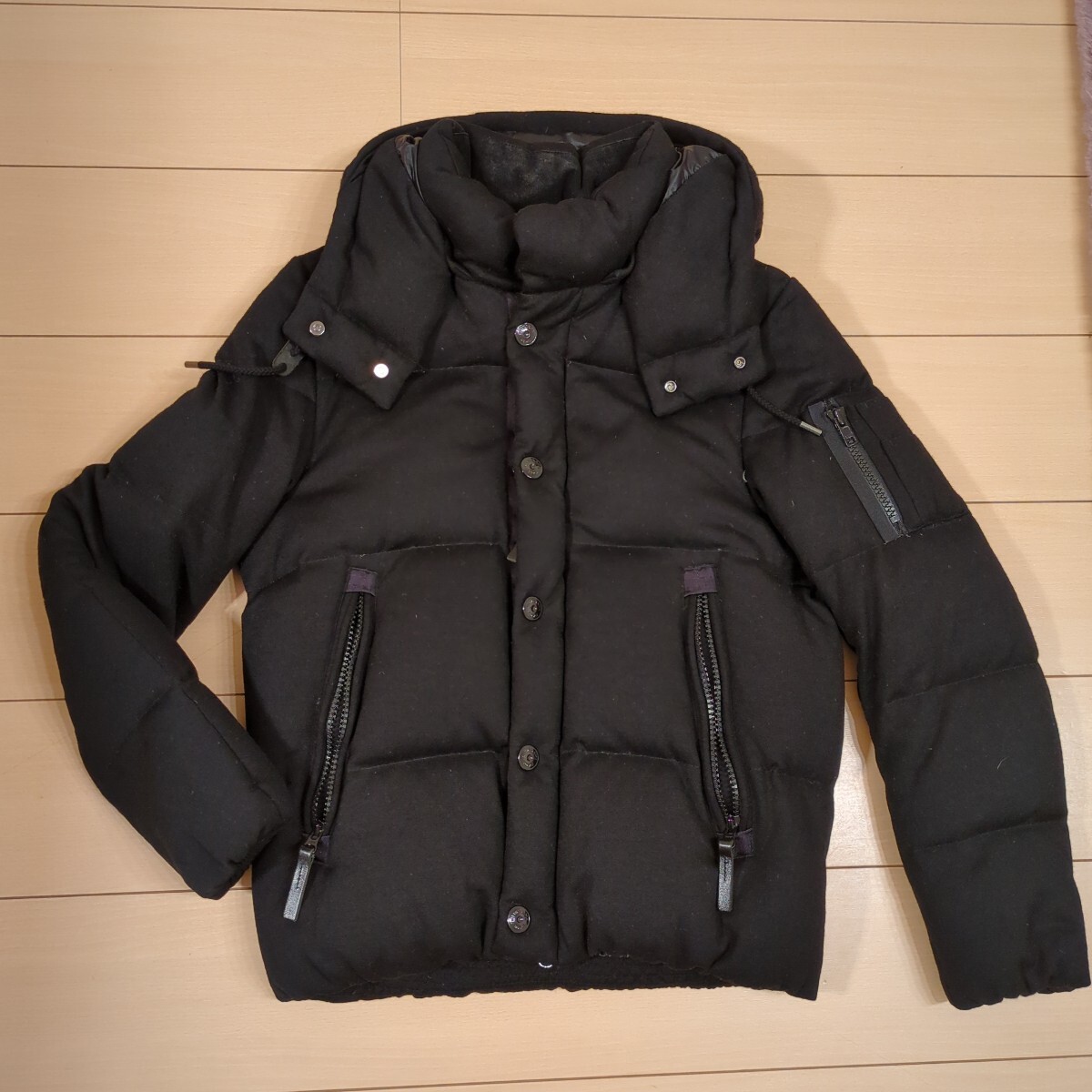 【美品】ナノ・ユニバース nano universe 西川ダウン ダウンジャケット 布製 黒 ブラック フード付き ポーランド ダウンコート アウター拍卖