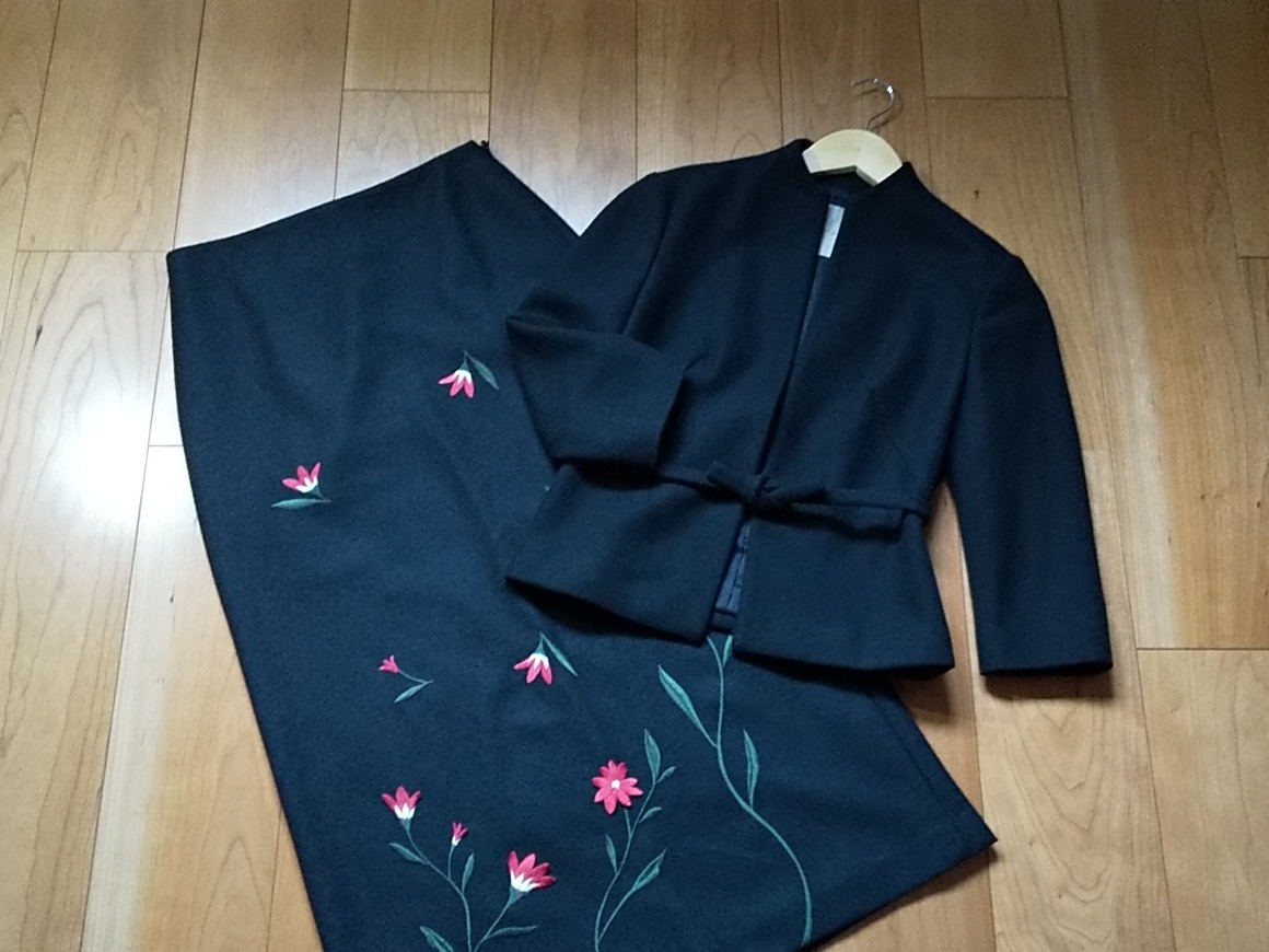 Sybilla シビラ セットアップ スタンドカラー7分袖ジャケット×ロングスカート 黒 フラワー刺繍 Mサイズ スーツ 拍卖