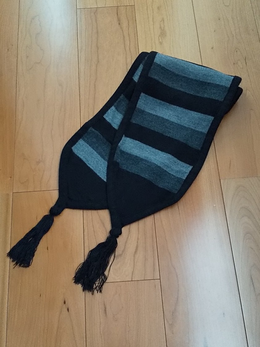 LD.SO.LO マフラー 黒×グレー フリンジ 拍卖