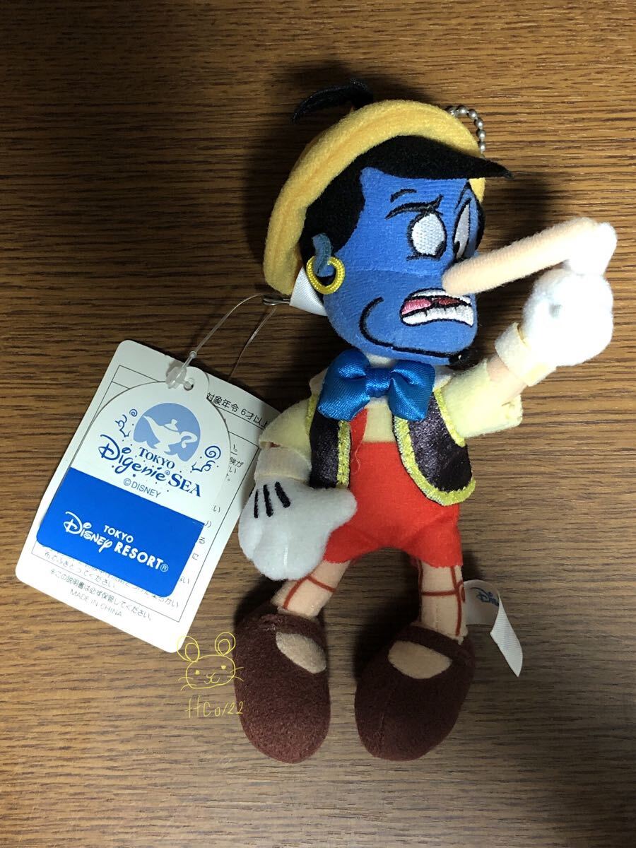 未使用(長期保管品) ディズニーリゾート ディズニーシー アラジン 【ジーニー ピノキオ ぬいぐるみバッジ】拍卖