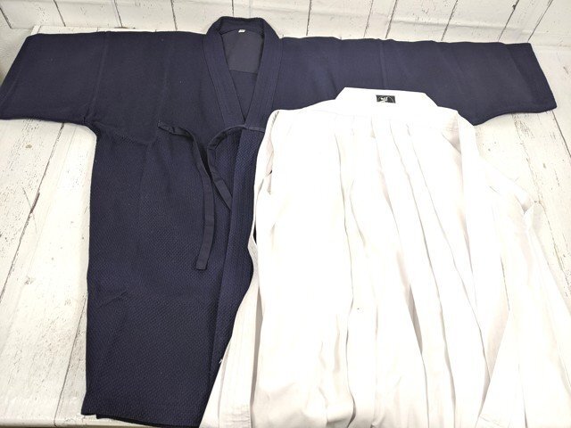 【10yt130】剣道着上下セット 上衣(紺 サイズ2)+袴◆中学校 高校 体育授業 部活動に◆C66♪拍卖