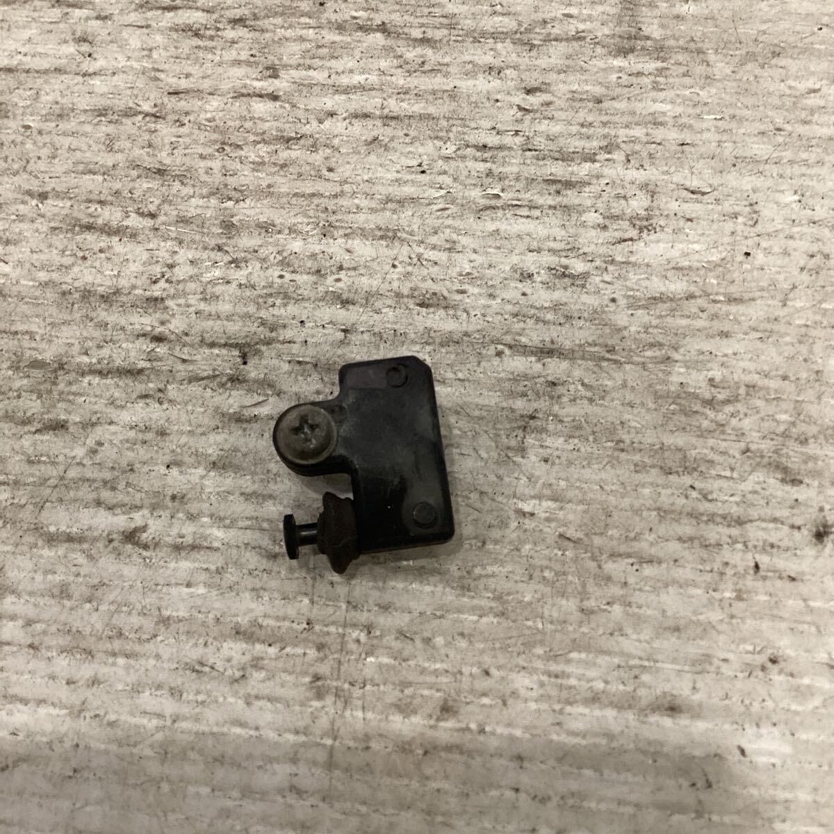 D55-24 ヤマハ マグザム SG17J ブレーキ スイッチ センサー 右 動作確認済み 純正部品拍卖