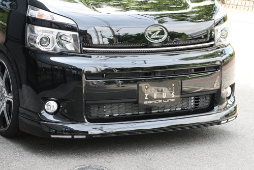 M'z SPEED フロントハーフスポイラー ホワイトパールクリスタルシャイン (070) FRP ヴォクシー 70系 H22.4~H25.12 V/X/トランス-X MC後拍卖