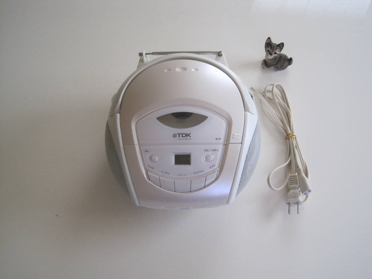 ★TDK/CDラジオ・SP-CD8211/CD+FM&AMラジオ/ランダム+リピート+プログラム再生/動作確認済み★拍卖