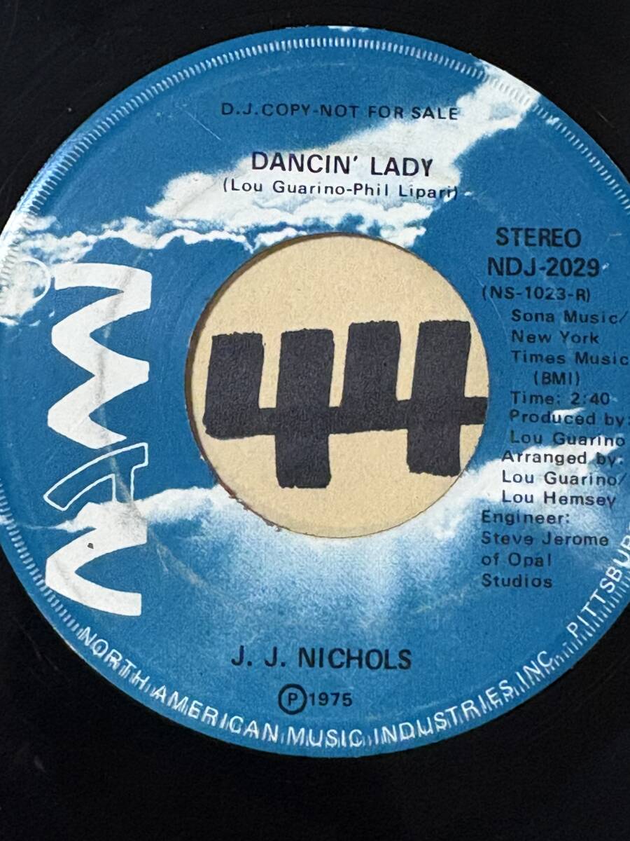 試聴 J. J. NICOLS DANCIN’ LADY / DISCO VERSION 両面やや傷あり 拍卖