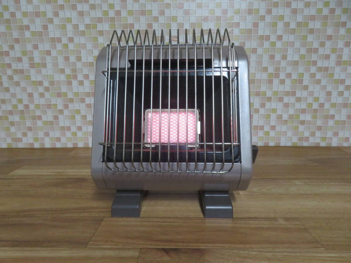 Iwatani イワタニ カセットガスストーブ CB-STV-2 ガスストーブ 屋内用 停電 災害 拍卖