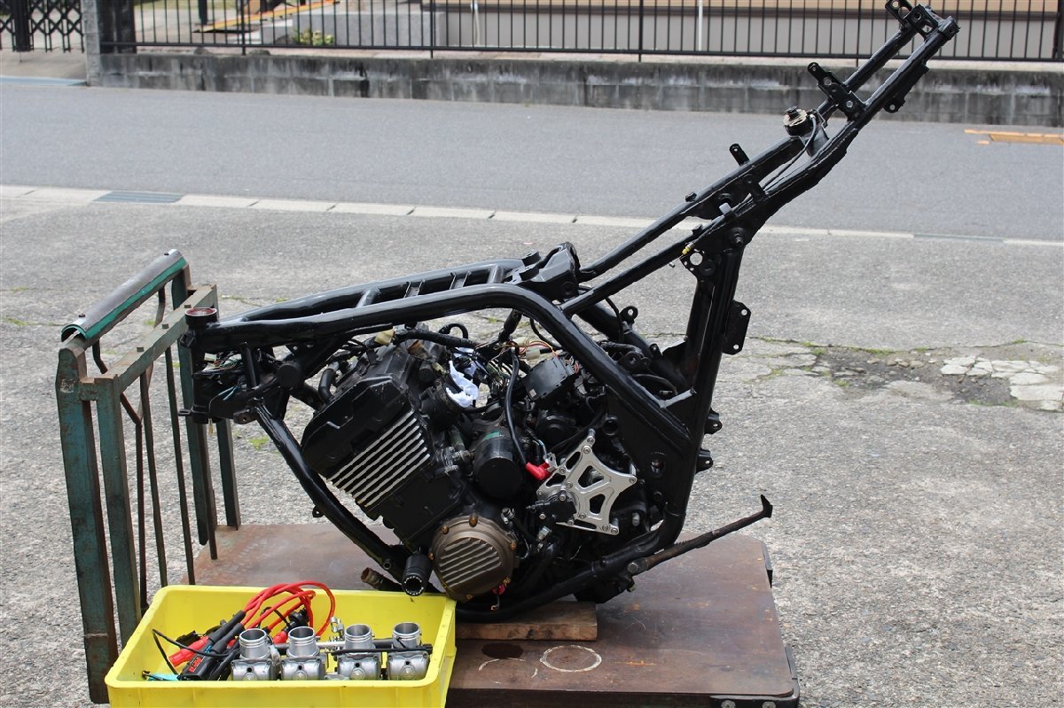 ZRX1100 1997年◆エンジン 1200cc 6速ミッション 腰上OH済み 公認済みフレーム FCRキャブレター ウオタニSP2◆ZRT10C-004拍卖