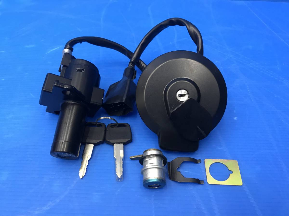 送料込 キーセット CBR400F / NC17強化 タイプ CBR400F2 F3イグニッション キーシリンダー スペアキー メインキー タンク 純正拍卖