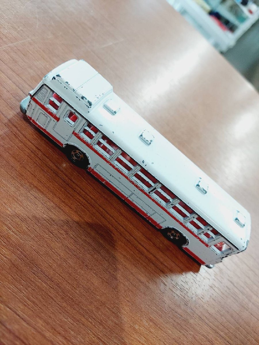 トミカみんなのまちセット単品 G-154 ロングトミカL11-2-3 三菱ふそうワンマンバス: FUSO ONE MAN OPERATED BUS 白/赤ライン拍卖