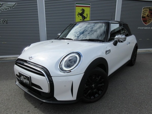 ミニ クーパー 3ドア プレミアムプラスパッケージ DCT 1オーナー アップルカープレイ拍卖