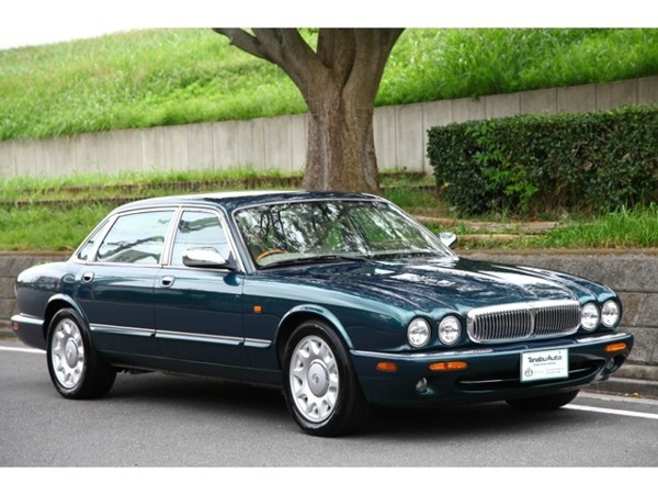 デイムラー スーパーV8 最終モデル50台限定車拍卖