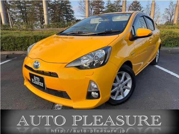 アクア 1.5 G 純正ナビ 地デジ Bカメラ シートヒーター拍卖